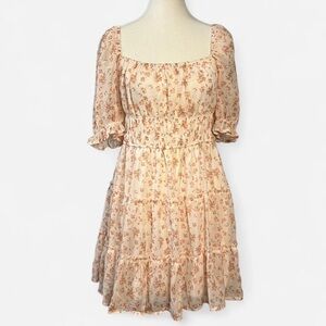 Trixxi Smocked Floral Pink Tiered Smocked Puff Dress size Medium‎